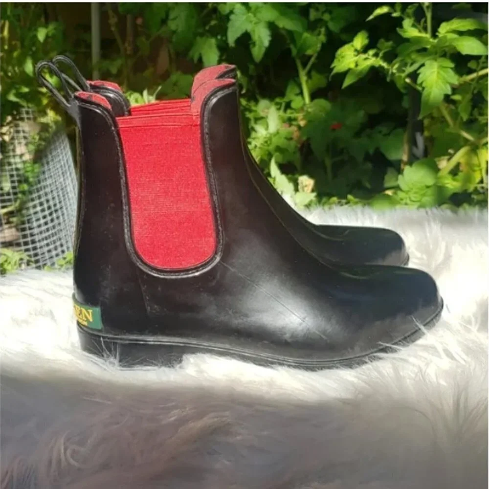 Lauren Ralph Lauren Tally Rain Boots black 5 red